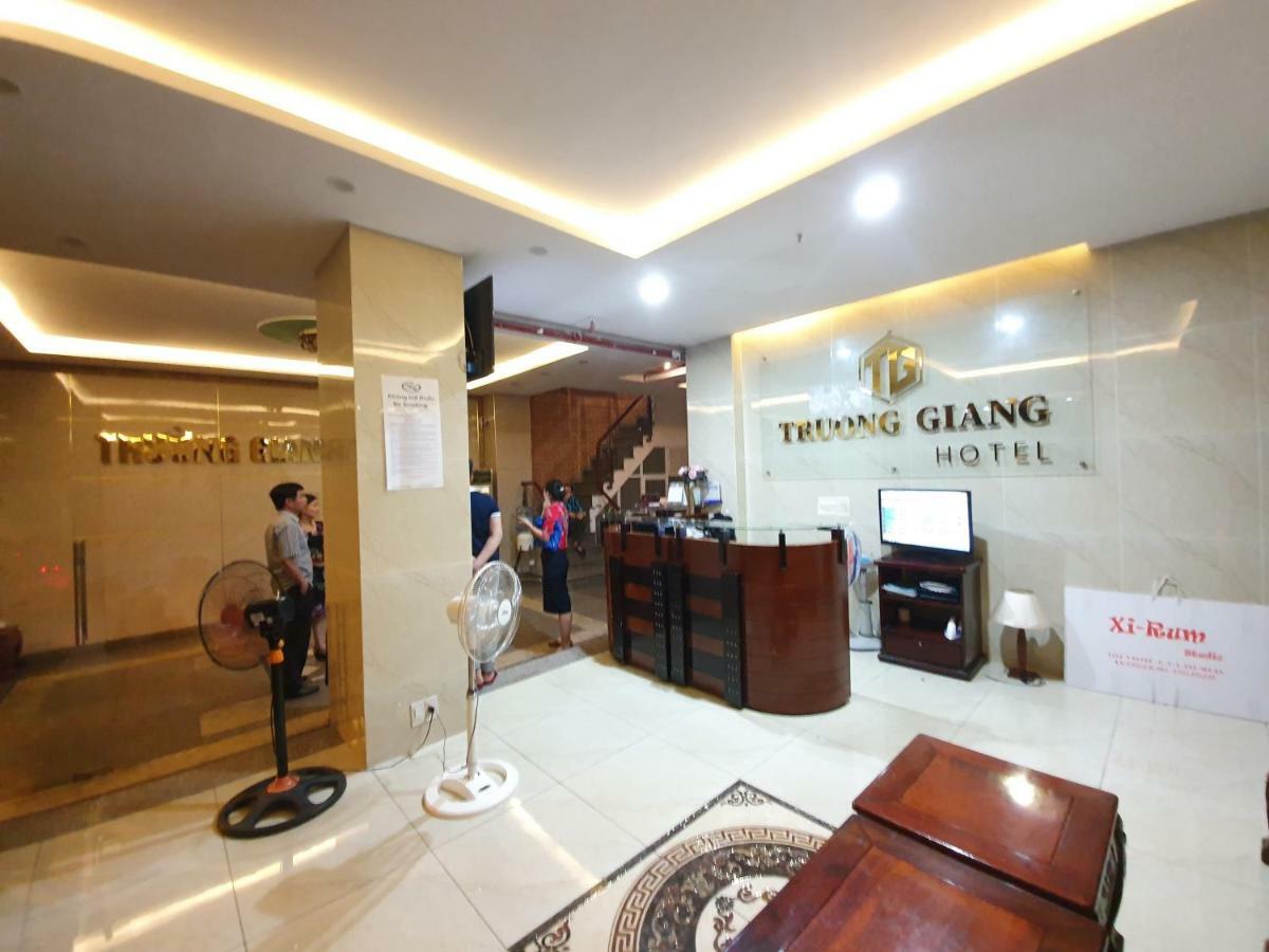 Truong Giang Hotel Ho Chi Minh-stad Buitenkant foto