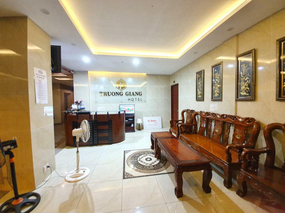 Truong Giang Hotel Ho Chi Minh-stad Buitenkant foto